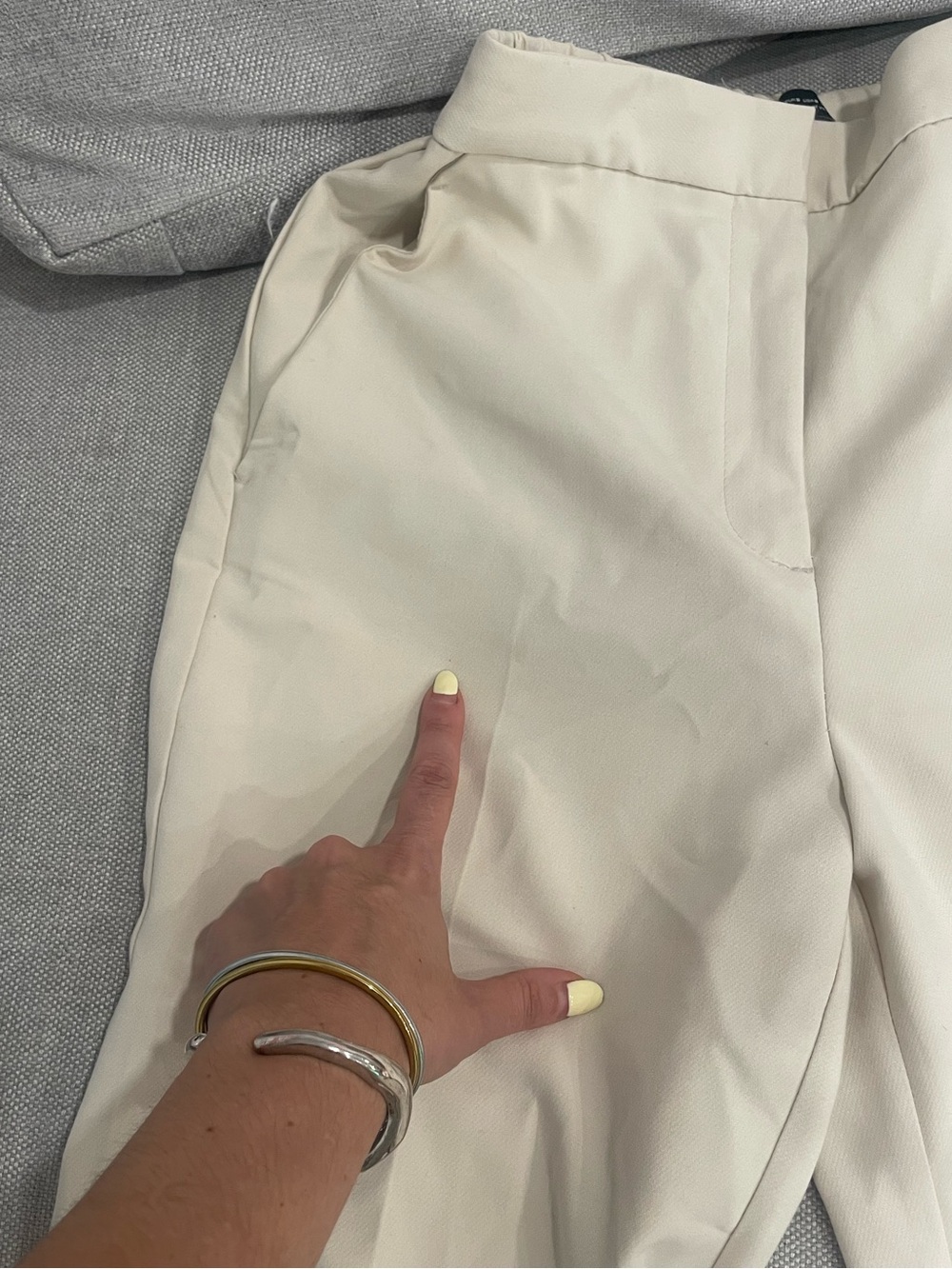 Zara Wide-Leg Trousers in Light Beige - Picture 11 of 13